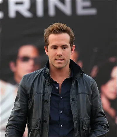 Au tout début d'un film sur la vie de Logan, Wade est...