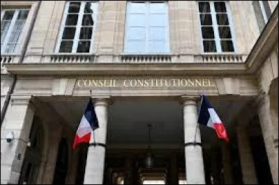 Qui est le président actuel (avril 2023) du Conseil constitutionnel ?
