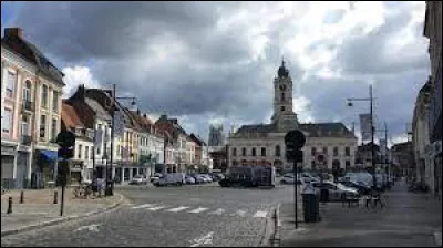 Cette ville de 9000 habitants du département du Pas-de-Calais, c'est Aire sur la ...
