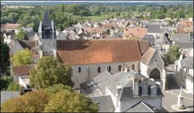 Cette petite ville de 6500 habitants du département du Cher, située entre Bourges et Vierzon, c'est Mehun sur ...