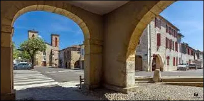 Ce bourg de 2400 habitants du département des Landes, situé au sud de Mont de Marsan, c'est Grenade sur l'...