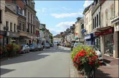 Cette petite ville de 5000 habitants du département de l'Eure, située entre Vernon et Evreux, c'est Pacy sur ...