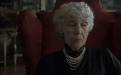 Quel rôle interprète Eileen Atkins sur cette photo ?