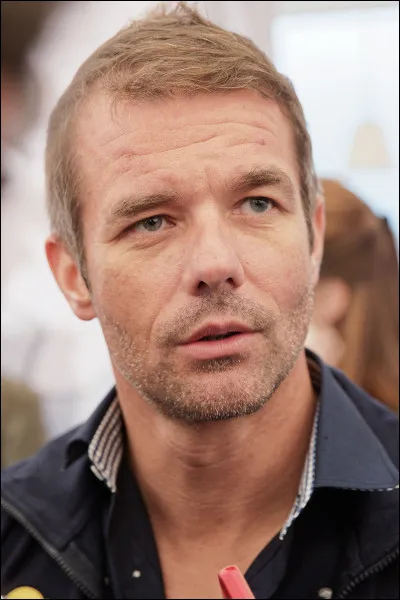 Dans quel sport s'illustre le français Sébastien Loeb ?