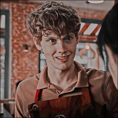 Quel est le nom du café où travaille Tyler ?