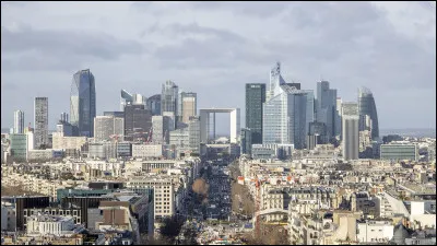 Dans quel film Charles Denner tient-il le rôle de Ravier ?