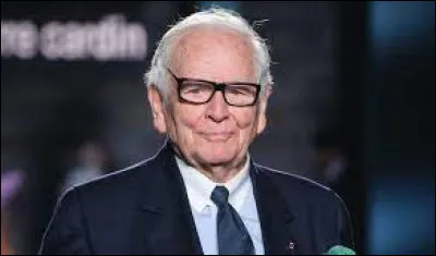 Quel est le prénom du grand couturier Cardin ?