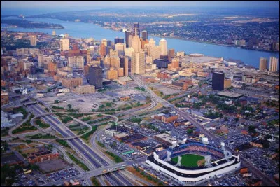 Dans quel &Eacute;tat se trouve D&eacute;troit ?