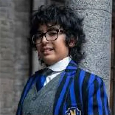 Eugene tombe dans le coma pendant :