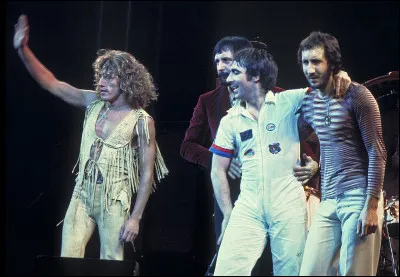 Qui était le chanteur du groupe rock "The Who" ?