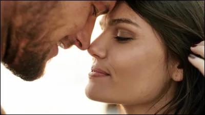 Dans l'une de ses chansons, qui est "en tête à tête avec un ange... en apesanteur" ?