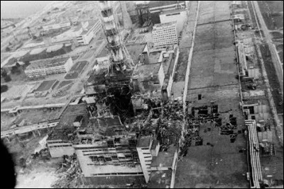 Quand l'incendie suivant l'explosion de la centrale sera-t-il définitivement arrêté ?