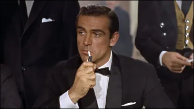 Qui est le premier acteur à avoir incarné James Bond au cinéma ?