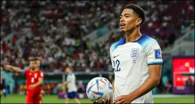 Jude Bellingham, seulement âgé de 19 ans, est l'un des plus grands footballeurs du moment. Dans quelle équipe joue-t-il ?