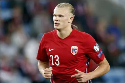 Erling Haaland est un prodigieux footballeur norvégien jouant à Manchester City. Quel record a-t-il égalé en Ligue des champions ?