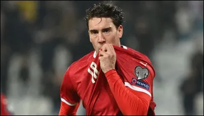Dusan Vlahovic est un joueur serbe évoluant à la Juventus au poste d'attaquant. Quel était son ancien club ?