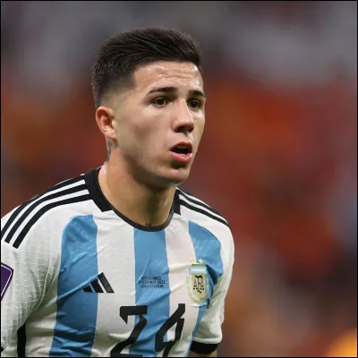 Enzo Fernández est un footballeur argentin qui joue pour Chelsea. Combien de buts a-t-il marqués lors de la Coupe du monde 2022 ?