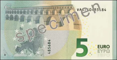 Comment appelle-t-on le type de pont que vous pouvez voir sur les billets de 5 euros, comme sur la photo ci-dessus ?