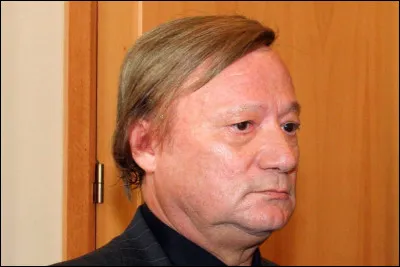 Qui est le docteur Michel Maure, accusé de nombreuses malfaçons, condamné par la justice et radié de l'ordre des médecins ?