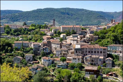 Quelle est la préfecture de l'Ardèche ?