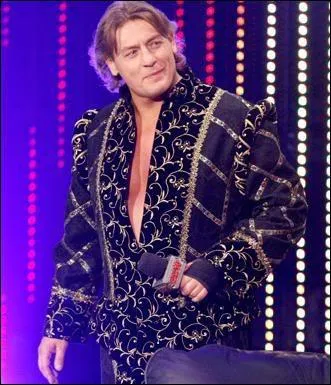 Quel est le finisher de ce catcheur ?