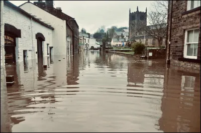 Le 16 octobre 1814, la ville de Bruxelles a connu une tr&egrave;s grande inondation de bi&egrave;re brune.