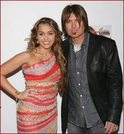 Comment s'appelle le pre de Miley Cyrus ?