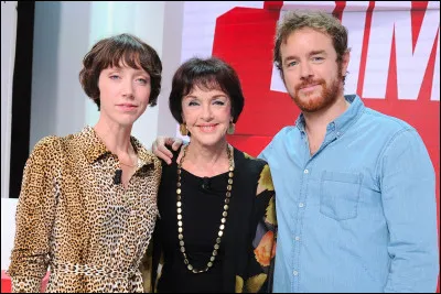 Comment s'appellent ses enfants, qu'elle a eu avec le comédien Bernard Giraudeau ?