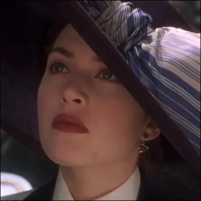 Que voulait faire Rose en rentrant du Titanic à New York ?