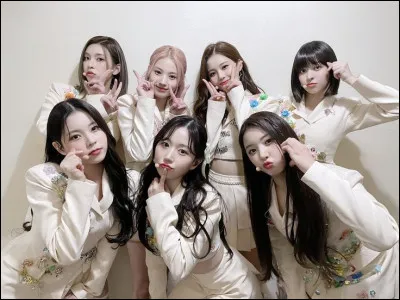 Complétez ces paroles de NMIXX : 
"Watch out, baila, baila, baila
Watch it, how nice, how _______".