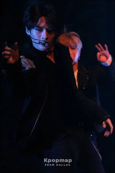 Complétez ces paroles de Stray Kids : 
"Babe babe don't test me oh no
Babe babe don't __________".