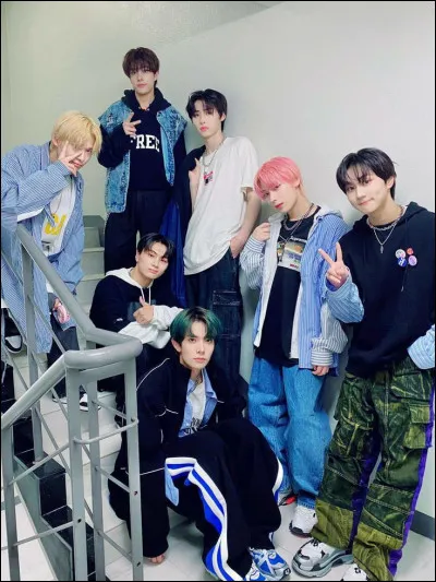 Au tour d'Enhypen : 
"Don't get away, don't get away
I gonna make, I'm _________".