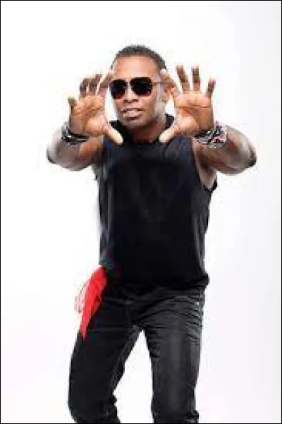 Qui a chanté "What is Love" ?