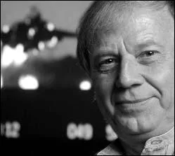 Mon nom est Petersen, mon prnom est :