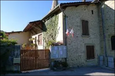 Village d'Auvergne-Rhône-Alpes, dans l'arrondissement de Die, Saint-Thomas-en-Royans se situe dans le département ...