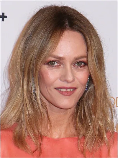 Et elle qui est-ce ?