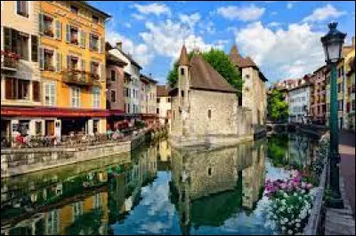 Comment appelle-t-on les habitants dAnnecy ?