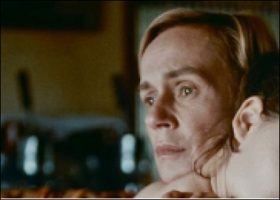 Dans quel film Sandrine Bonnaire est-elle la mère d'une étudiante qui se fait avorter clandestinement ?