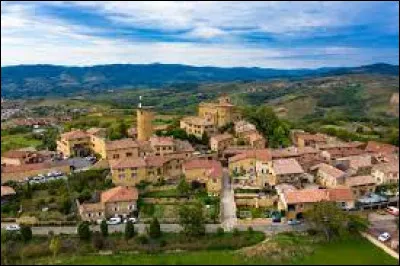 Ancienne commune Rhodanienne, classée parmi les Plus Beaux Villages de France, Oingt se situe en région ...