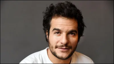 Trouve la suite des paroles : 

Viens on perd la tête ce soir,
Ça vaut la peine juste pour voir.
Qu'on donne à la vie des pourboires,
Pour qu'elle nous serve un peu d'espoir. 
Viens on perd la tête ce soir,
On la garde pas sur les épaules. 
Mais dans les étoiles quelque part,
Avec vue sur une vie plus drôle. 
...