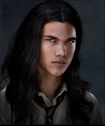 Quel est le loisir prfr de Taylor Lautner (Jacob Black) ?