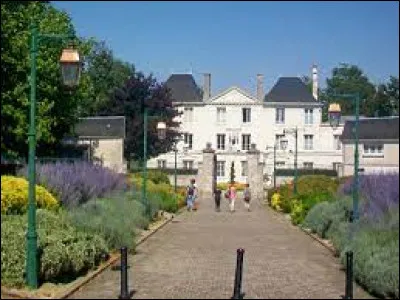 Ville francilienne, dans le Grande Couronne, Saint-Soupplets se situe ...
