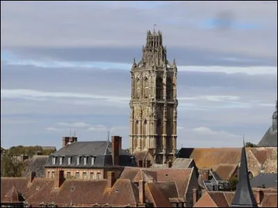 Cette ville normande de 6600 habitants, située dans le sud du département de l'Eure, c'est Verneuil sur ...