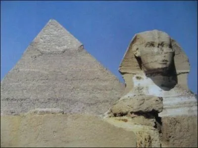 Quelle est cette pyramide ?