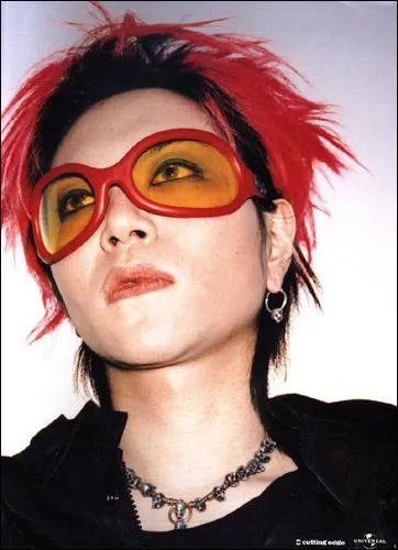 Quel lment tragique frappa le trs clbre groupe X Japan ?