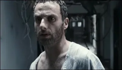 Combien de temps Rick Grimes passe-il de temps dans le coma suite à un tir ?
