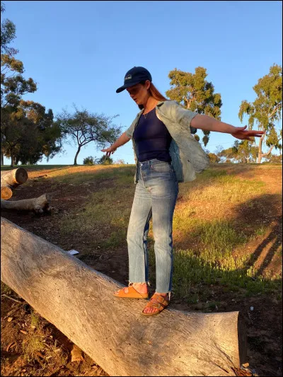 Bonnie Wright est l'actrice de quel personnage ?