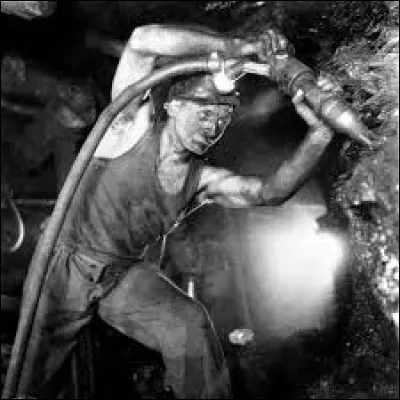 Comment s'appelle la grève des mineurs en France qui toucha la compagnie des mines d'Anzin en mai 1833 ?