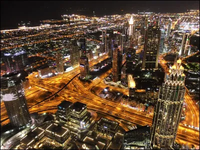 Tu as un devoir à remettre demain et tu n'as toujours pas commencé à le faire. Que fais-tu ?