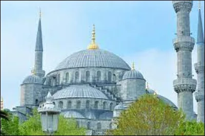 Quel est le nom de cette célèbre mosquée turque ?